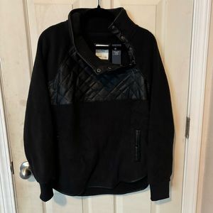 NWT Abercrombie asymmetrical snap up fleece